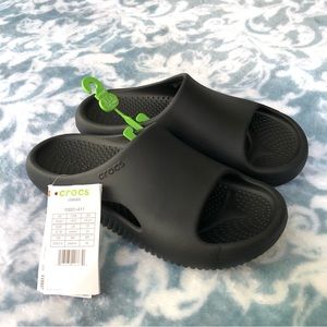 Crocs Mellow Slide Black M5/W7 NWT
